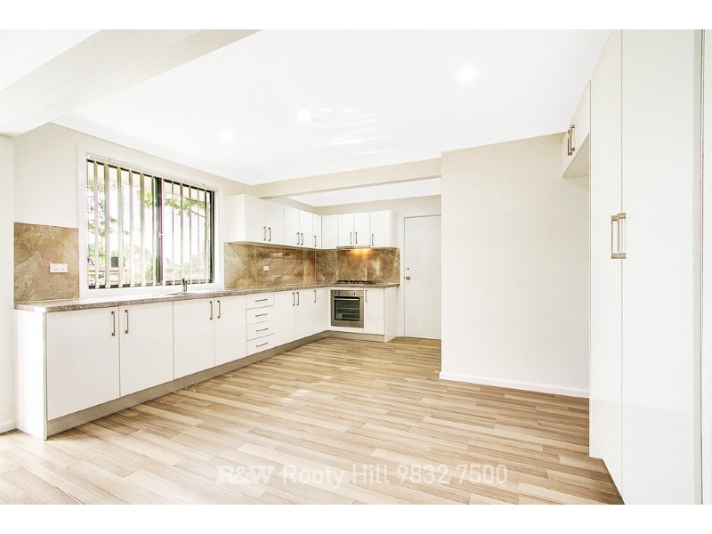 11 Iluka Place, Hebersham NSW 2770