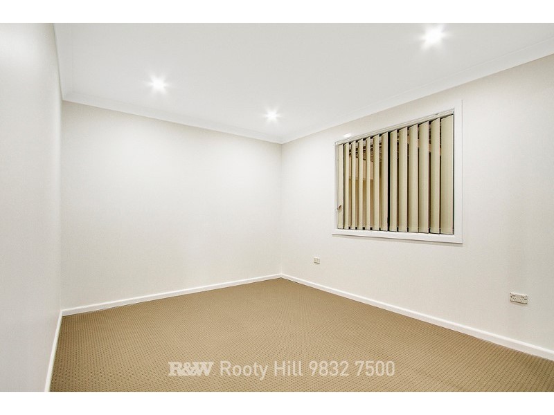 11 Iluka Place, Hebersham NSW 2770
