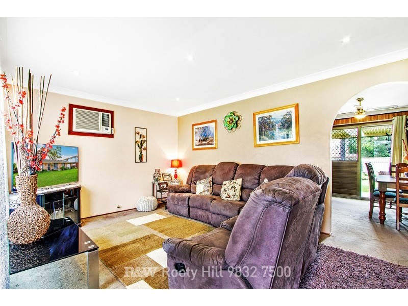 16 Brierley Crescent, Plumpton NSW 2761