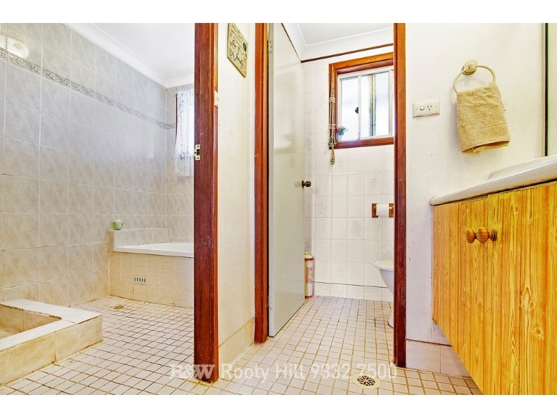 16 Brierley Crescent, Plumpton NSW 2761