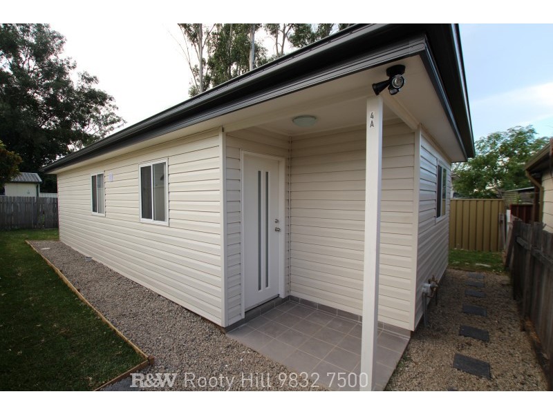 4a Newport Street, Cambridge Park NSW 2747