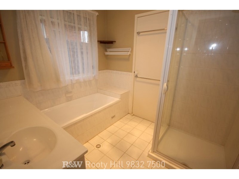 8 Dunkley Court, Rooty Hill NSW 2766