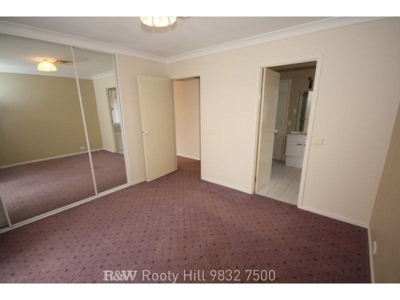 8 Dunkley Court, Rooty Hill NSW 2766