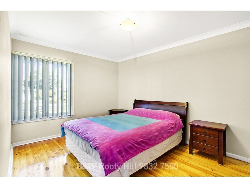 5 Aitape Crescent, Whalan NSW 2770