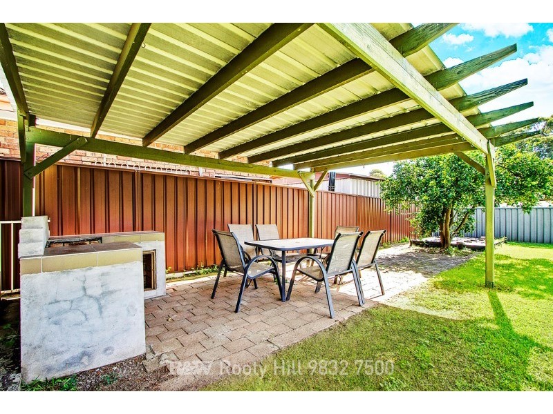 4 Cress Place, Quakers Hill NSW 2763