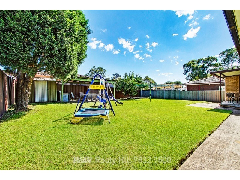 4 Cress Place, Quakers Hill NSW 2763