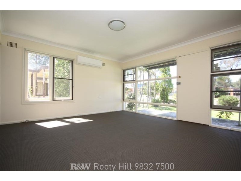 6 Antill Place, Blackett NSW 2770