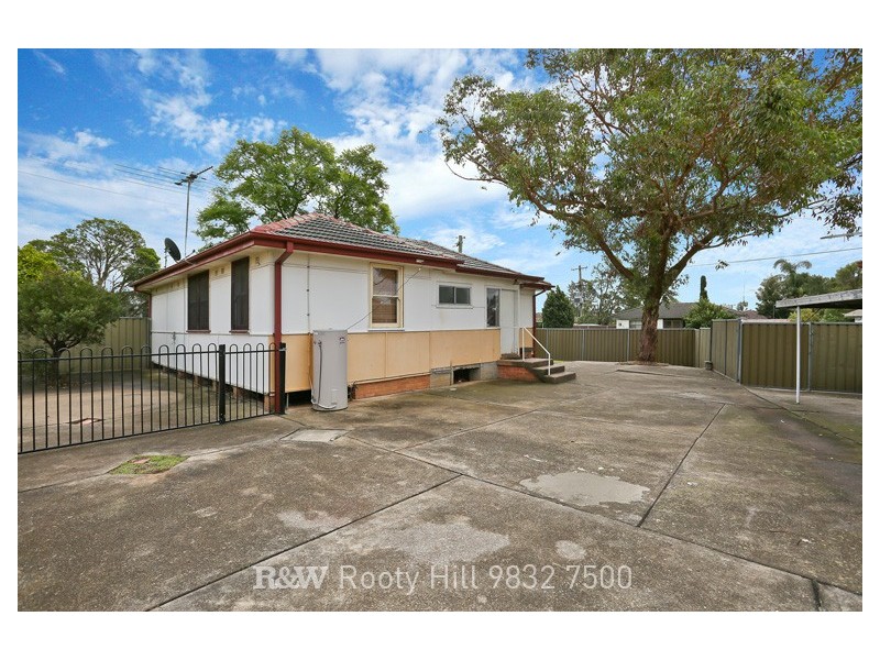 28 Leonard Street, Colyton NSW 2760
