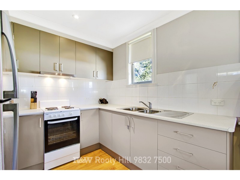 19 Forrester Road, Lethbridge Park NSW 2770