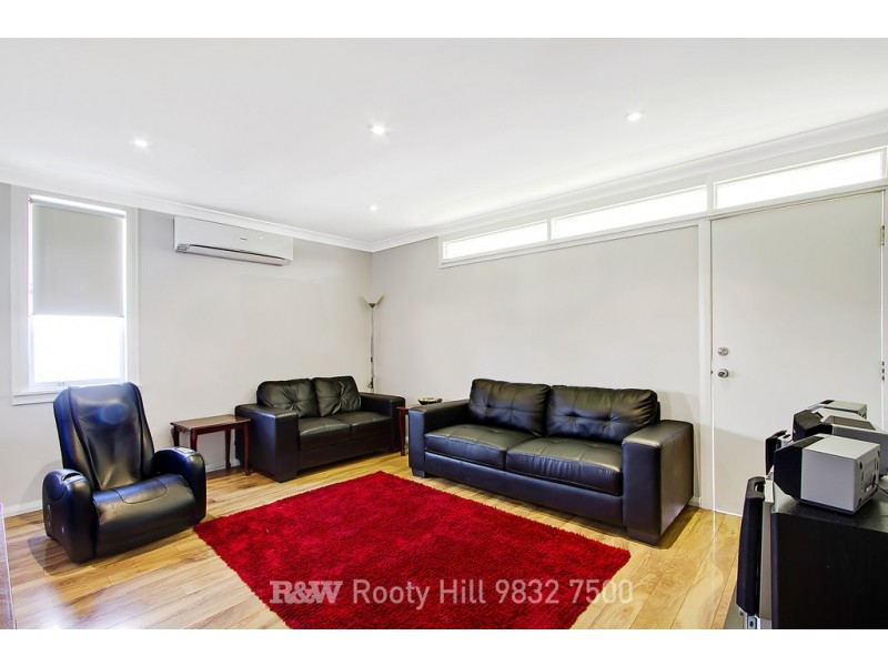 19 Forrester Road, Lethbridge Park NSW 2770