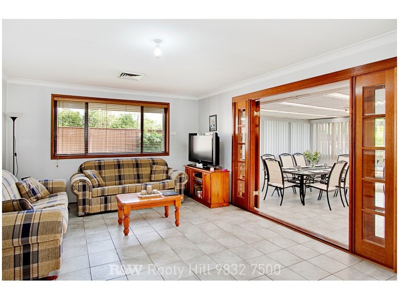 14 Grazier Place, Minchinbury NSW 2770