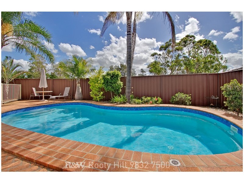 14 Grazier Place, Minchinbury NSW 2770