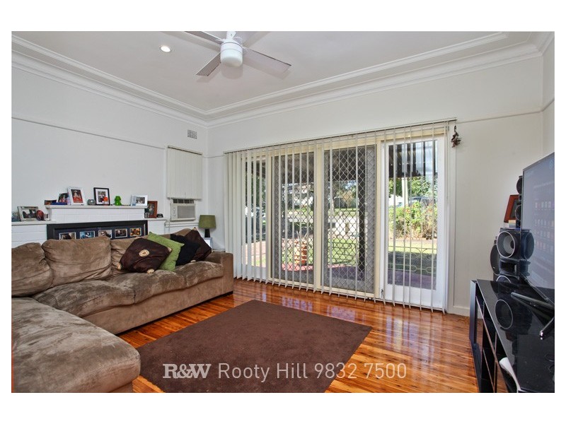 55 Marsden Road, St Marys NSW 2760