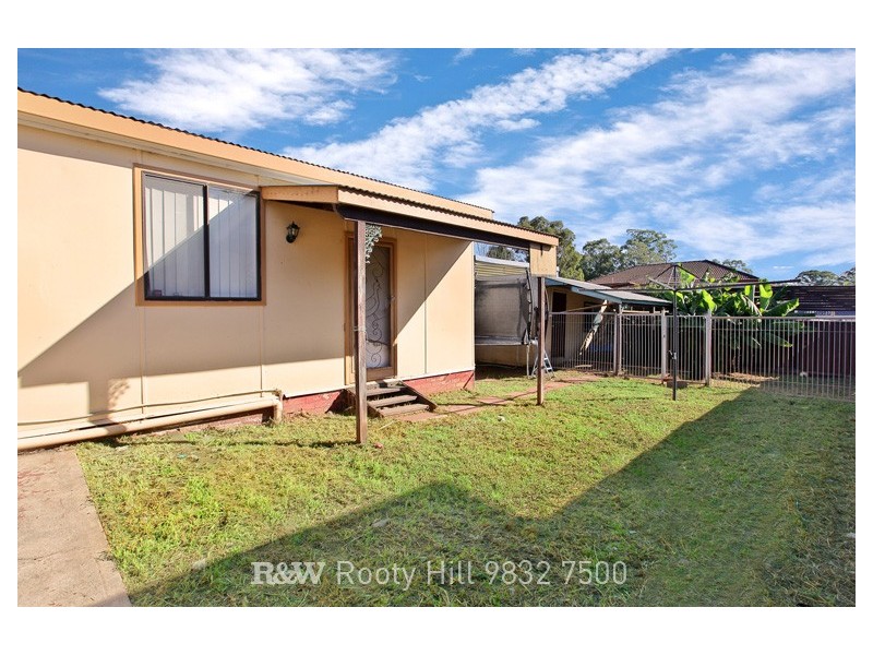 55 Marsden Road, St Marys NSW 2760