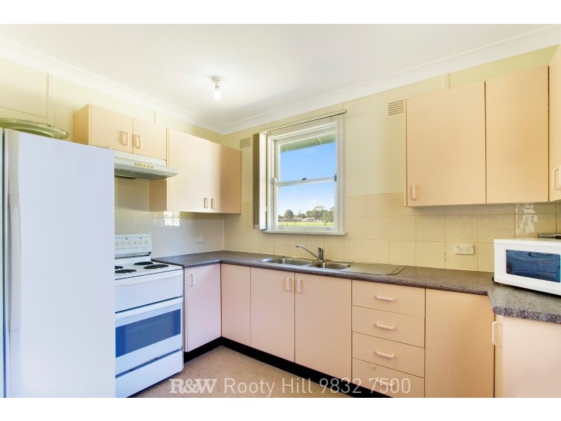 44 Tarawa Road, Lethbridge Park NSW 2770