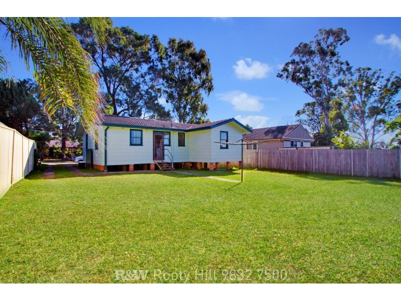 44 Tarawa Road, Lethbridge Park NSW 2770