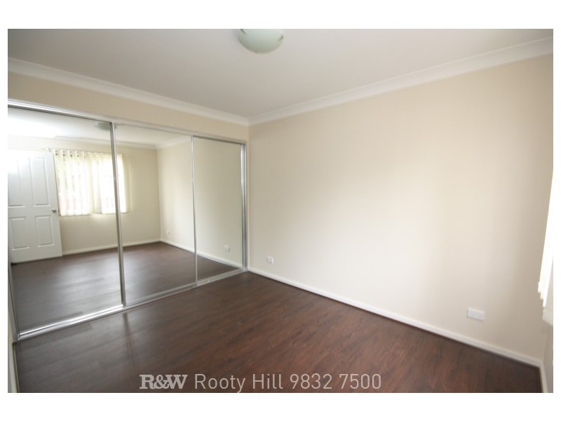 39A Lingayen Avenue, Lethbridge Park NSW 2770