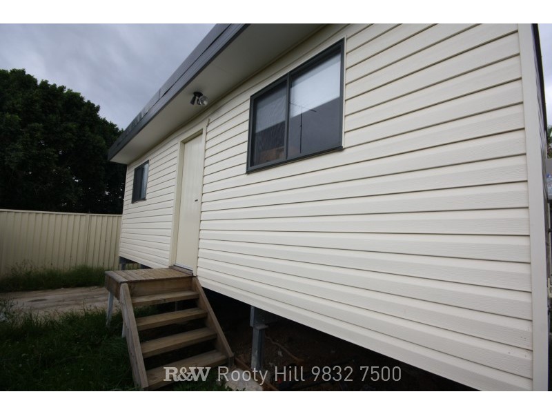 17 Dollin Street, Colyton NSW 2760