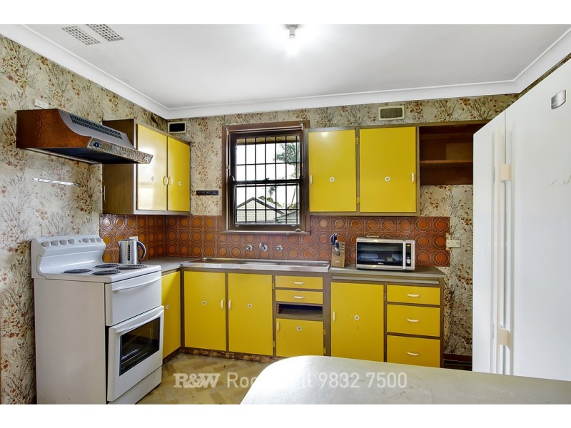 47 Mindanao Avenue, Lethbridge Park NSW 2770