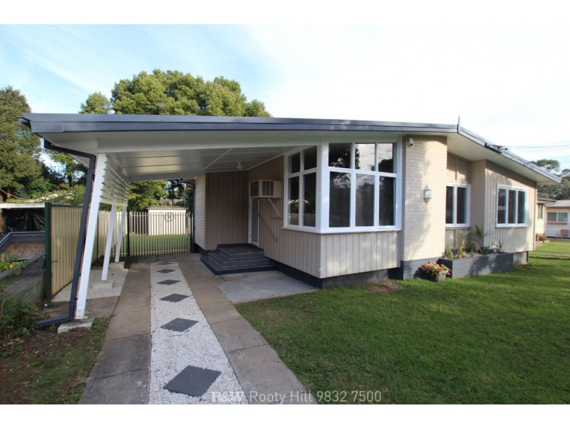 29 Neriba Crescent, Whalan NSW 2770