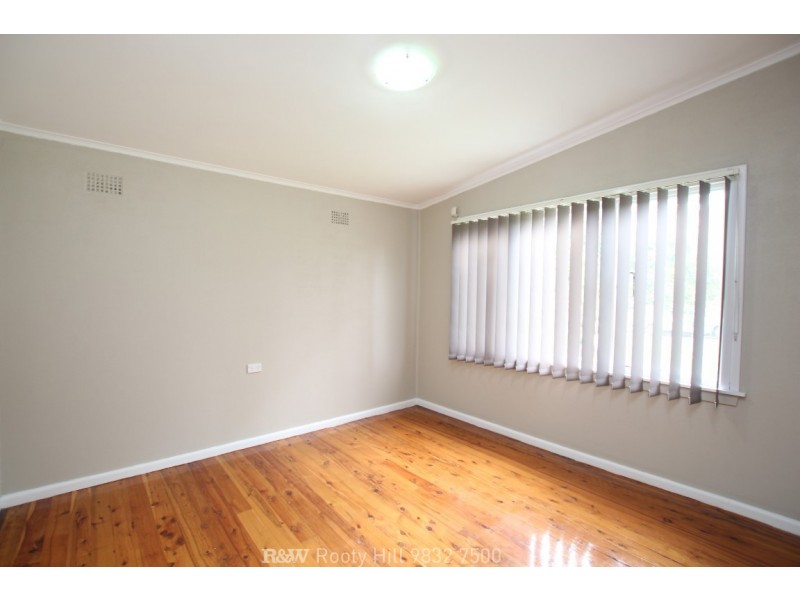 29 Neriba Crescent, Whalan NSW 2770