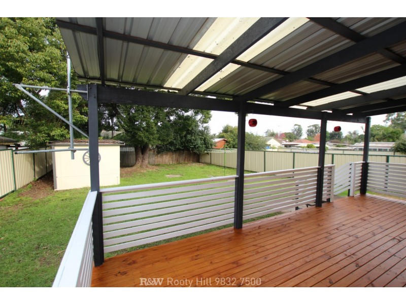 29 Neriba Crescent, Whalan NSW 2770