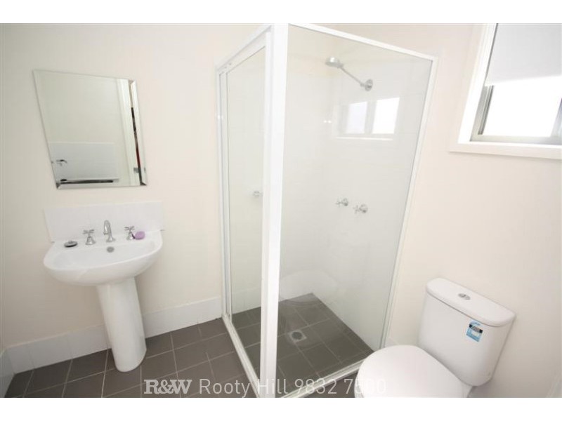 15a Gasmata Crescent, Whalan NSW 2770