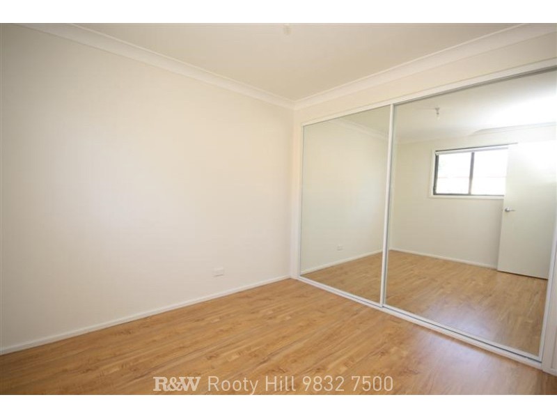 15a Gasmata Crescent, Whalan NSW 2770