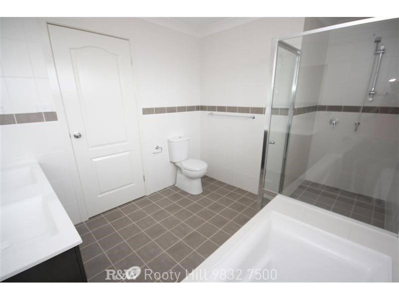 1/30 Valma Place, Colyton NSW 2760