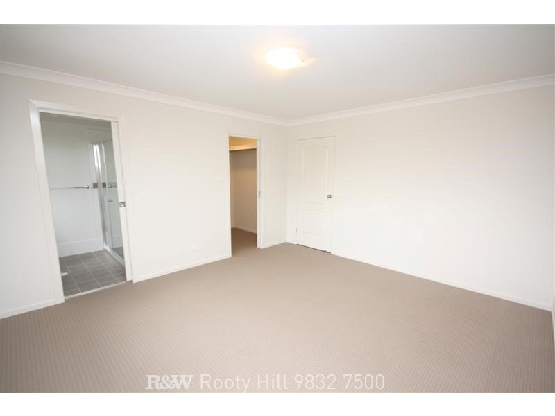 1/30 Valma Place, Colyton NSW 2760