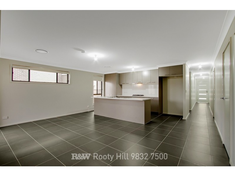6 Dutton Street, Spring Farm NSW 2570