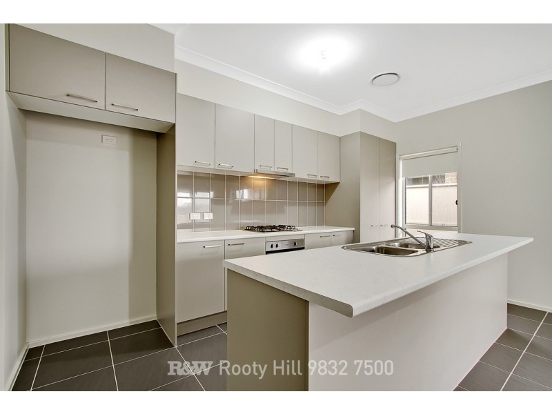 18 Dutton Street, Spring Farm NSW 2570