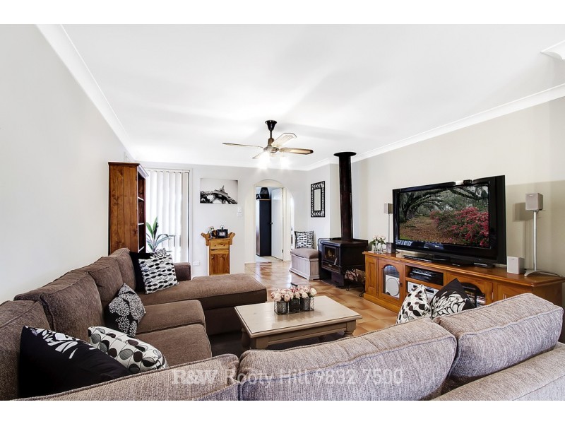 6 Derek Place, Hassall Grove NSW 2761