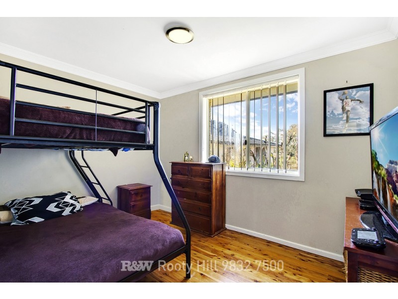 43 Roebuck Crescent, Willmot NSW 2770