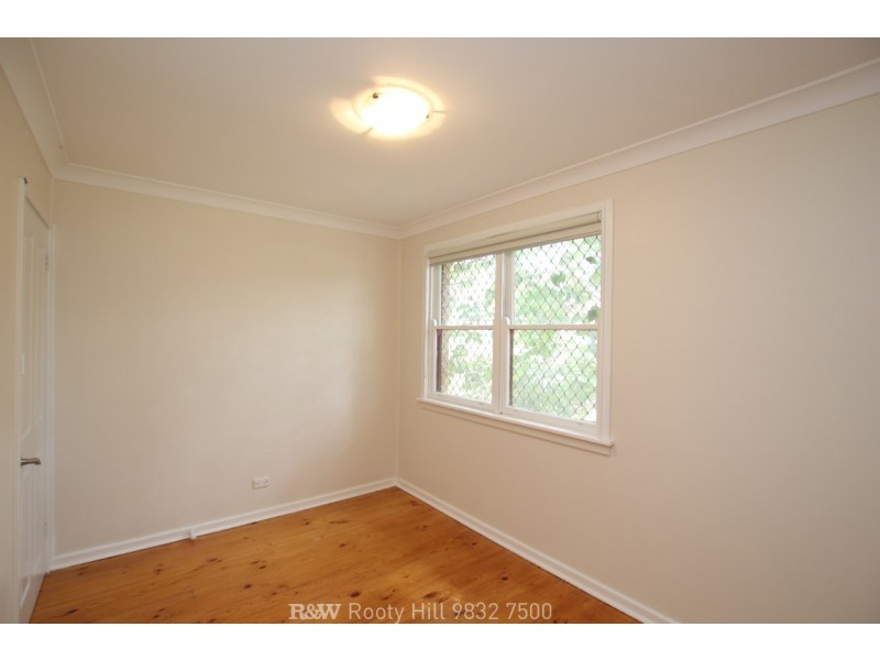 23 Lang Crescent, Blackett NSW 2770