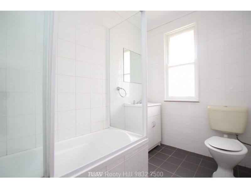 23 Lang Crescent, Blackett NSW 2770