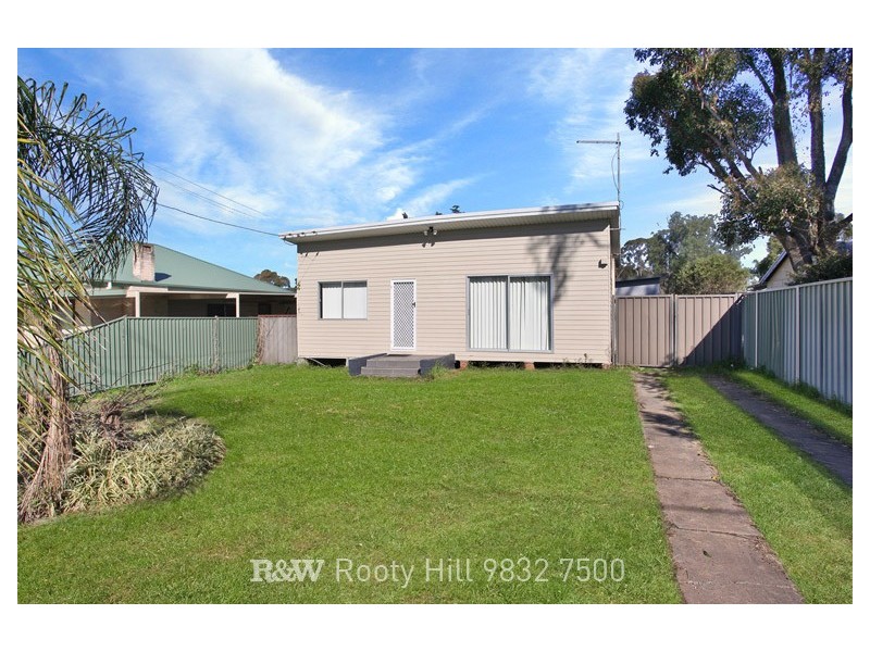 88 Eton Road, Cambridge Park NSW 2747