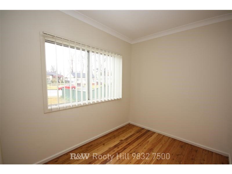 88 Eton Road, Cambridge Park NSW 2747