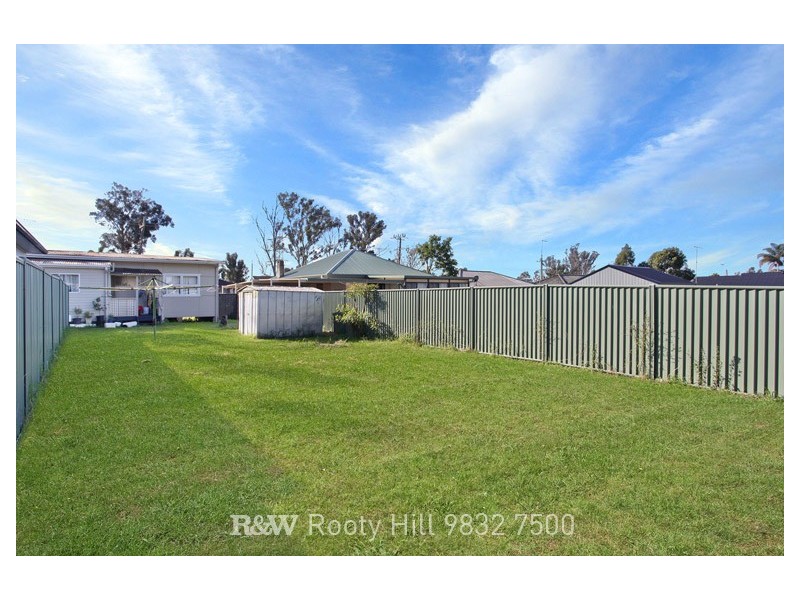 88 Eton Road, Cambridge Park NSW 2747