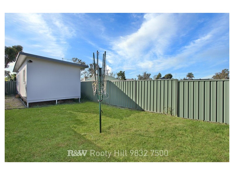 88 Eton Road, Cambridge Park NSW 2747