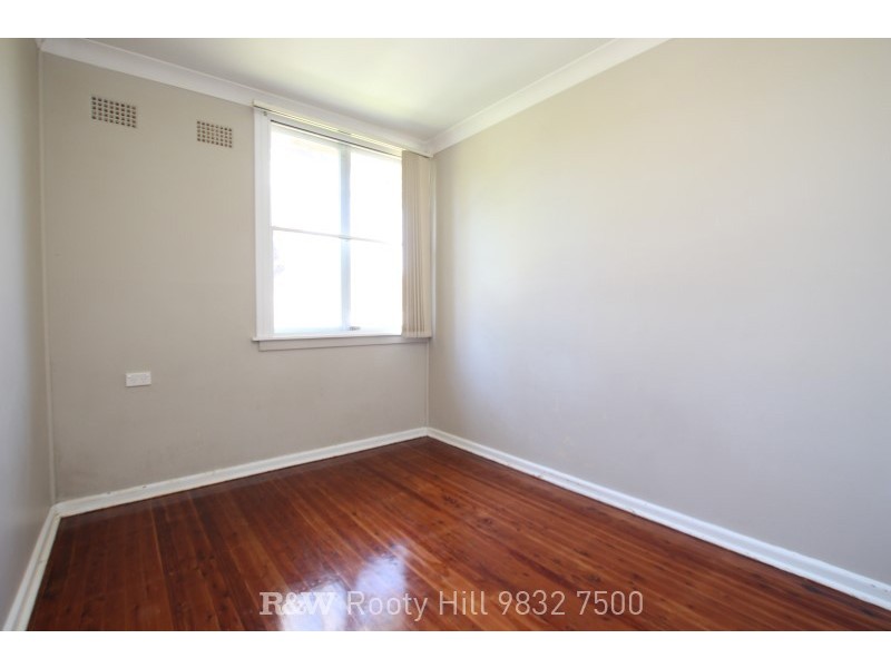 44 Waikanda Crescent, Whalan NSW 2770