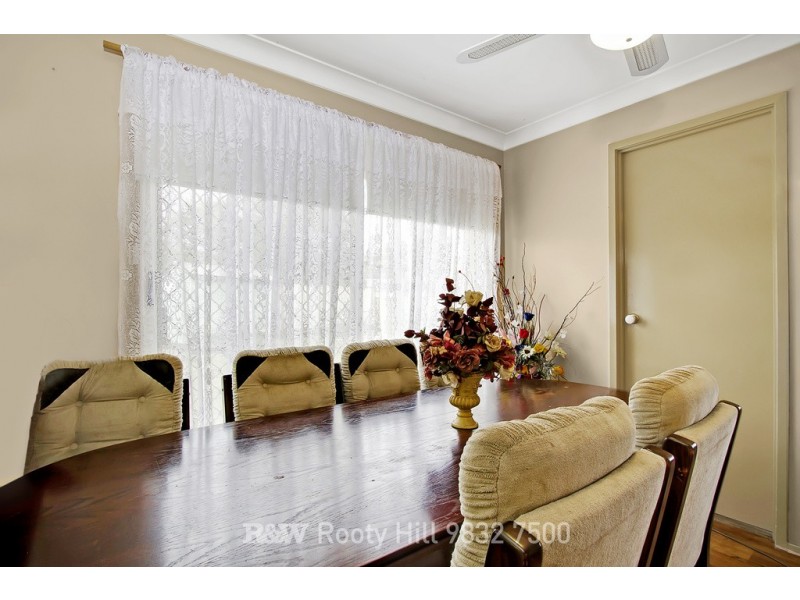 8a Thompson Avenue, St Marys NSW 2760