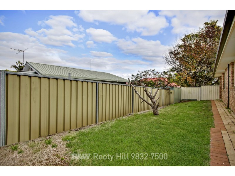 8a Thompson Avenue, St Marys NSW 2760