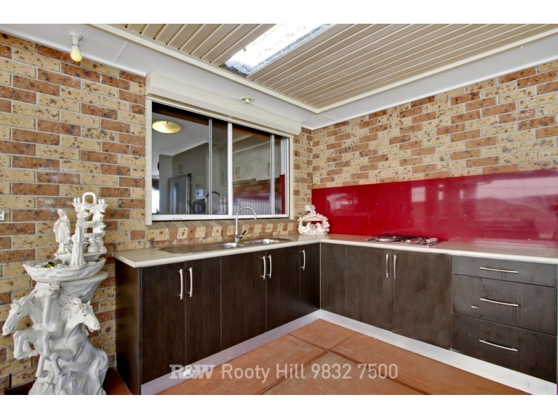 2 Manda Place, Rooty Hill NSW 2766