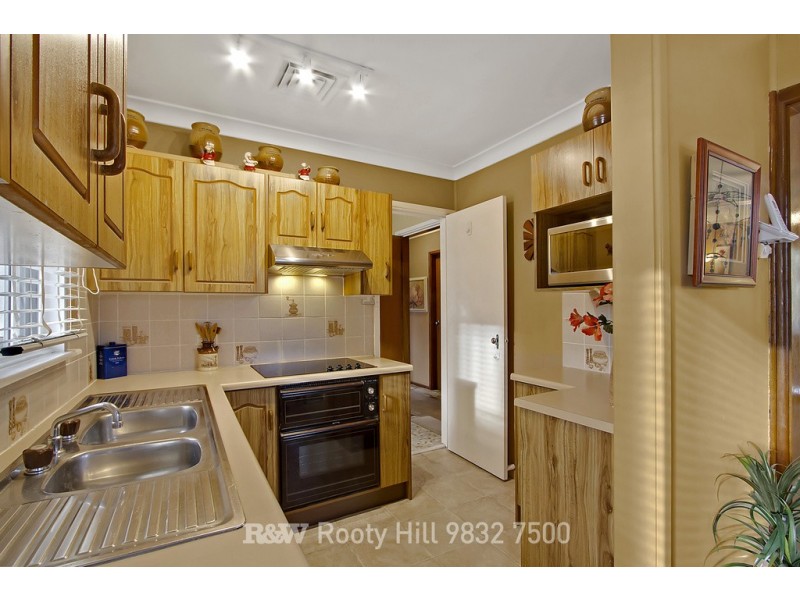 57 Nella Dan Avenue, Tregear NSW 2770