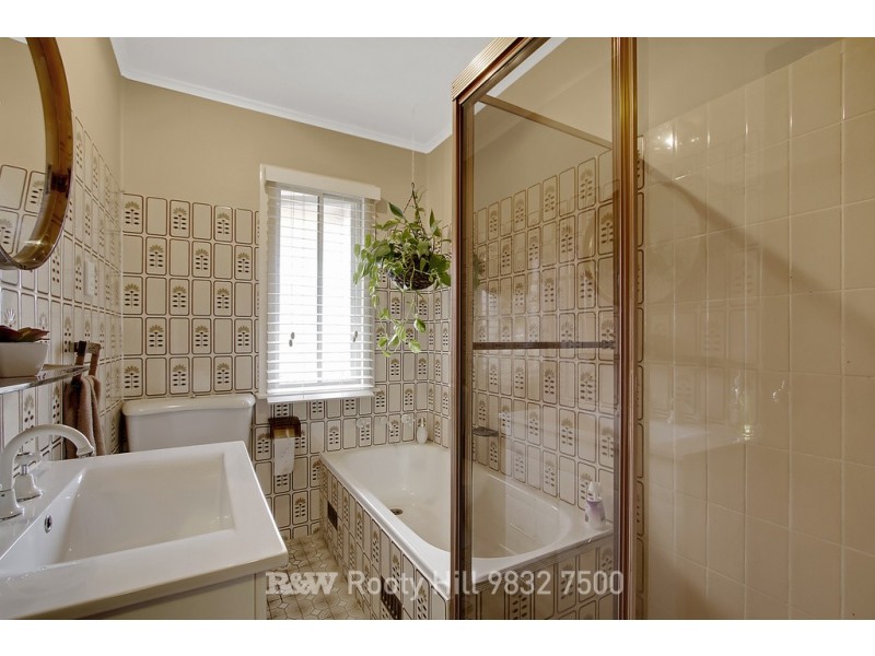 57 Nella Dan Avenue, Tregear NSW 2770