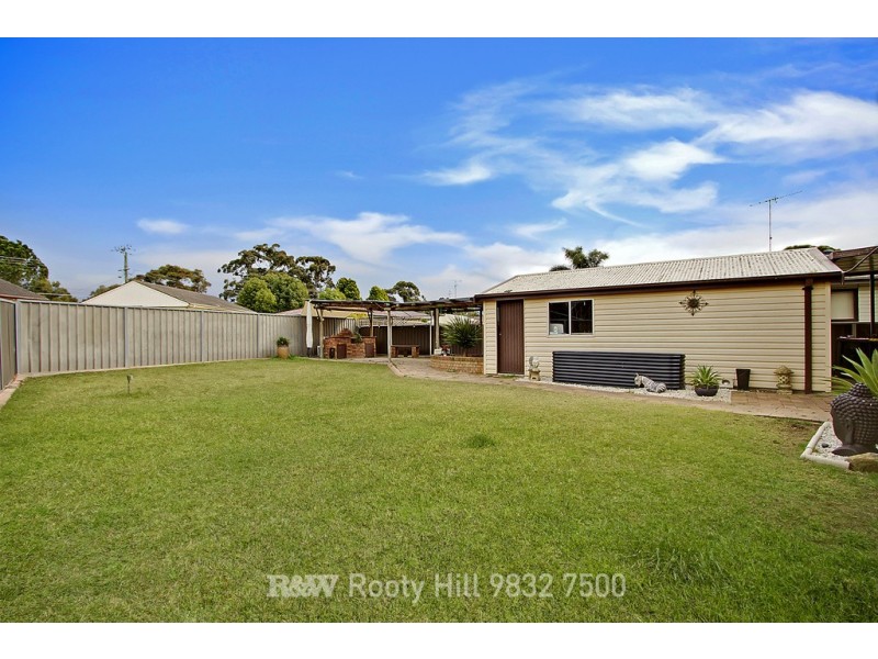 32 Manila Road, Lethbridge Park NSW 2770