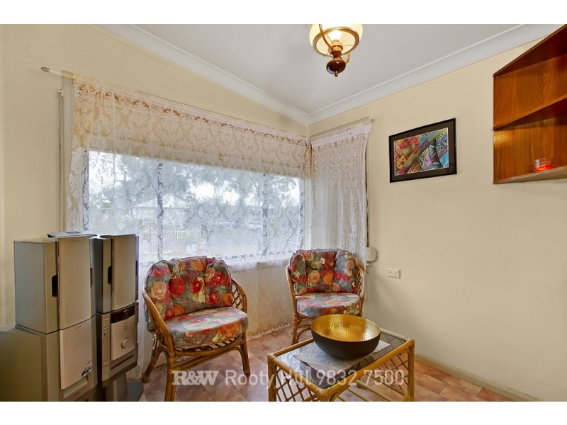 77 Manila Road, Lethbridge Park NSW 2770