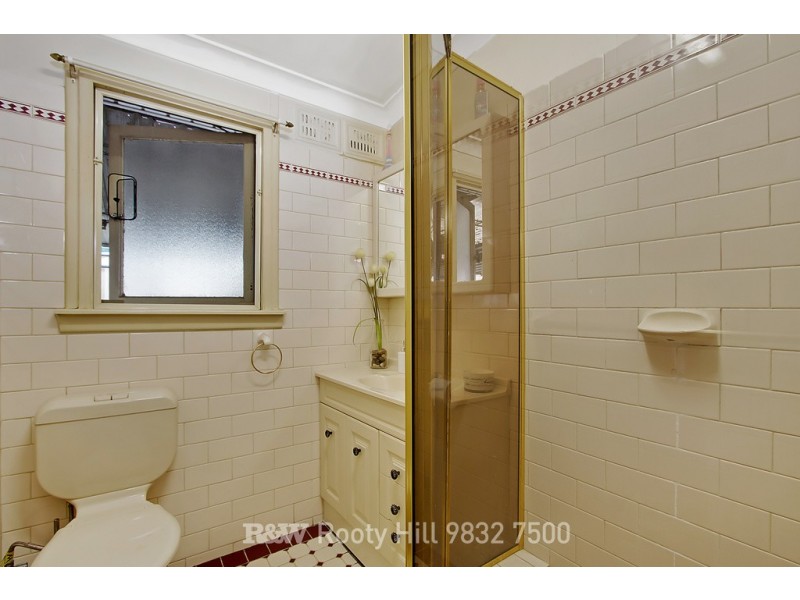 77 Manila Road, Lethbridge Park NSW 2770