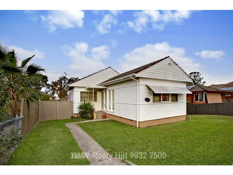 96 College Street, Cambridge Park NSW 2747